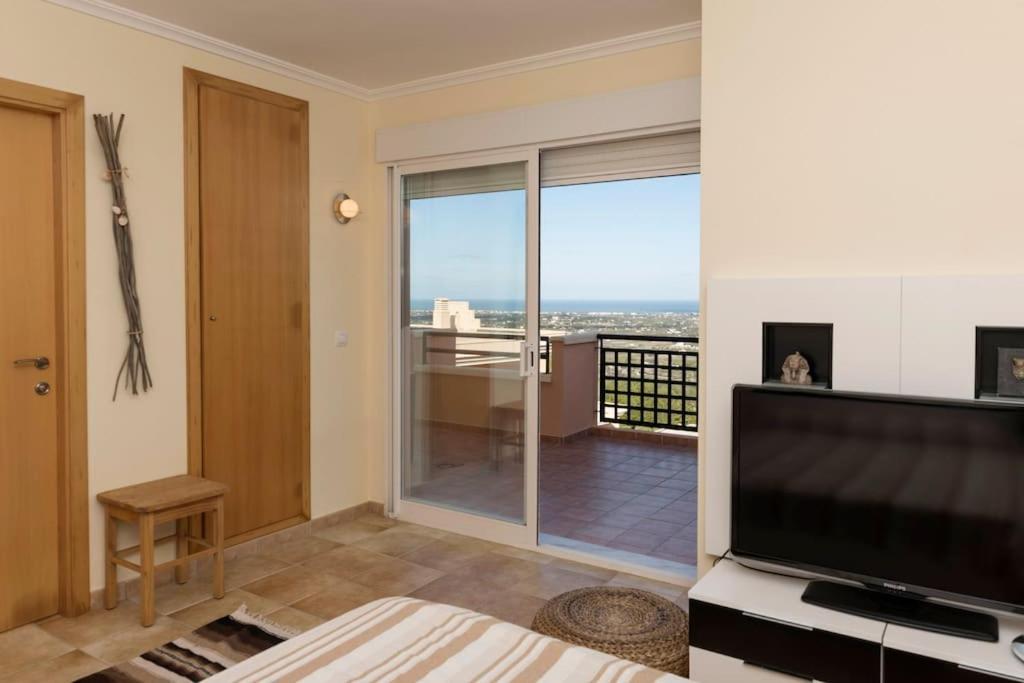 Casa Junto Golf La Sella Y Centro Budista Sakya Muntanya la Sella Luaran gambar
