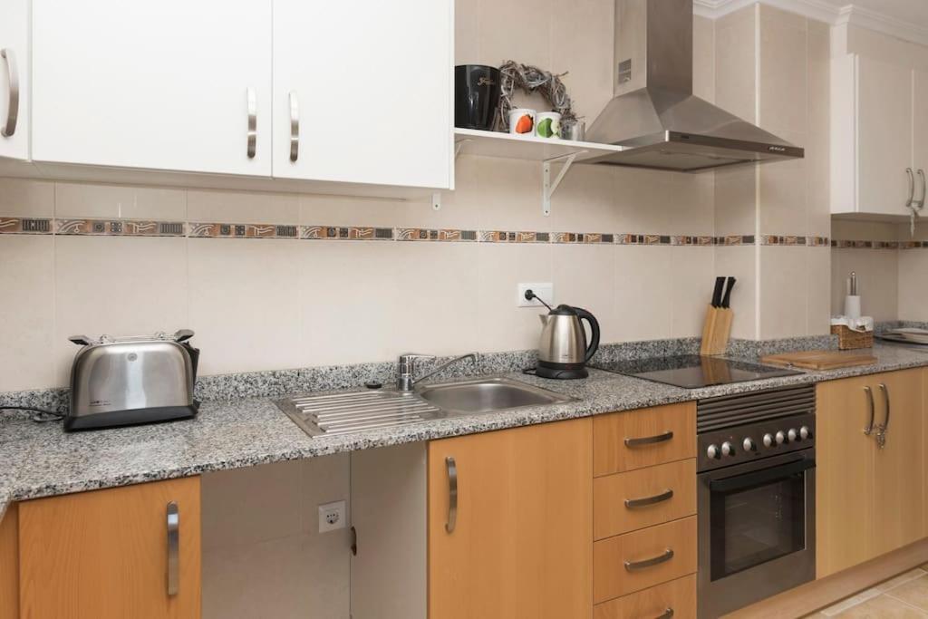 Casa Junto Golf La Sella Y Centro Budista Sakya Muntanya la Sella Luaran gambar
