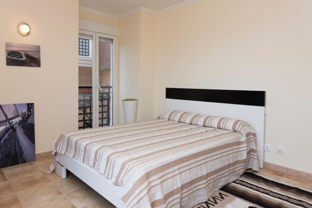 Casa Junto Golf La Sella Y Centro Budista Sakya Muntanya la Sella Luaran gambar