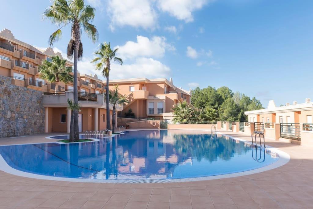 Casa Junto Golf La Sella Y Centro Budista Sakya Muntanya la Sella Luaran gambar